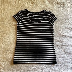 4 for 15$✨Ann Taylor stripe tee